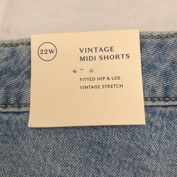 Universal Thread Women's Size 22W Vintage Midi Short Cut Off Blue Denim New - Picture 3 of 14